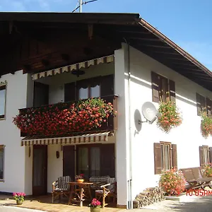 https://ferienwohnung-haus-bergrast.com-bavaria.com